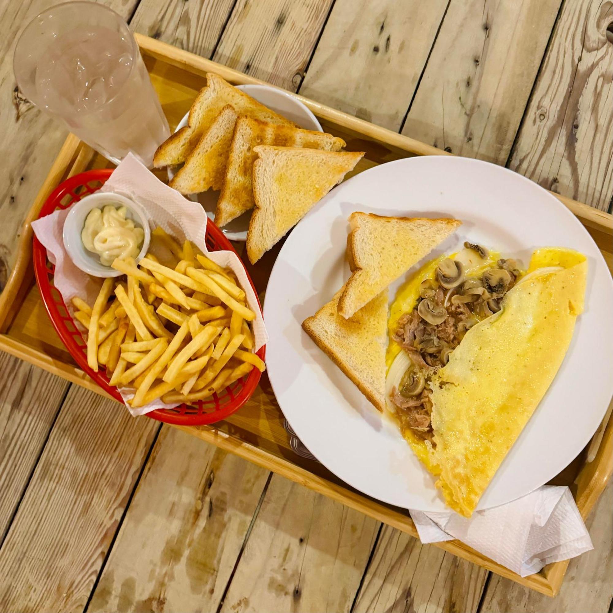 Cheese Hostel Manila Makati City Екстериор снимка